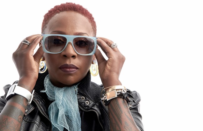 Gina Yashere Author Photo
