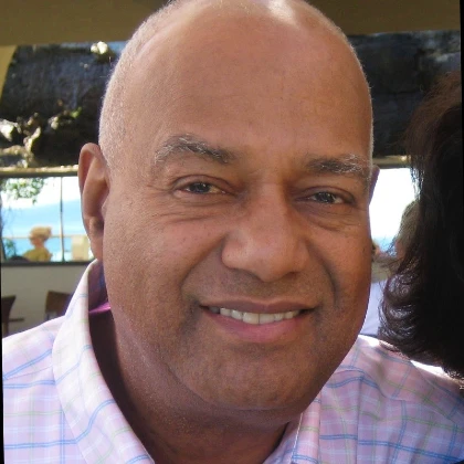 Noel Hankin Author Photo