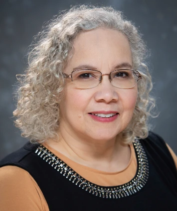 Leah Schanke Author Photo