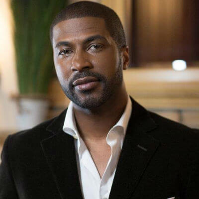 Simba Sana Author Photo