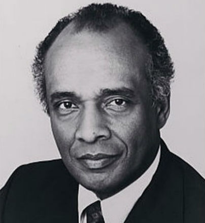 Gil Noble Author Photo